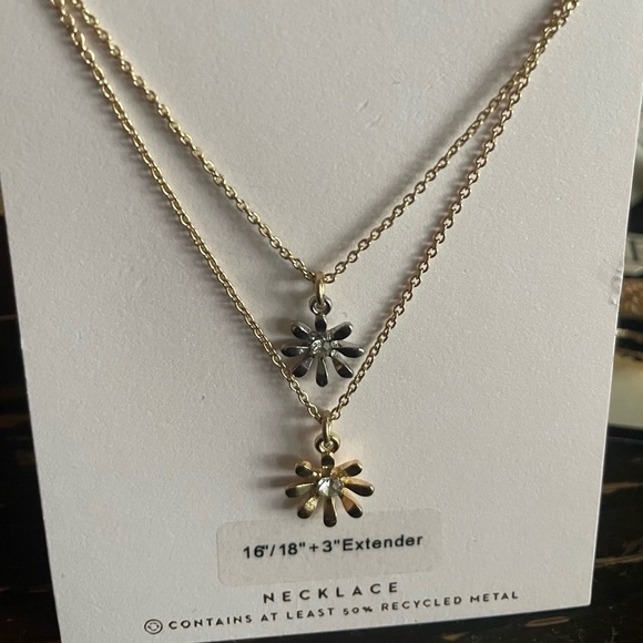 Gold and Silver Flower Pendant Necklace Set, necklace For Women, necklace - Picture 3 of 7